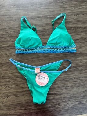 Boutique Green Bikini Set with Blue Crochet Trim and Flattering Ruched Bottom
